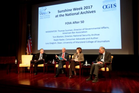 OGIS Sunshine Week Program (33184290613)