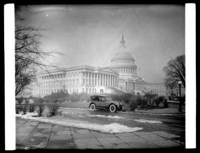 Oldsmobile Sales Co., Capitol, (Washington, D.C.) LCCN2016851600