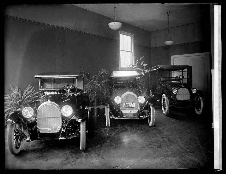 Oldsmobile Sales Co., interior LCCN2016851590
