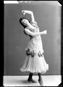 Olga Andersson in Genom skärselden at Djurgårdsteatern 1906 - SMV - NA030