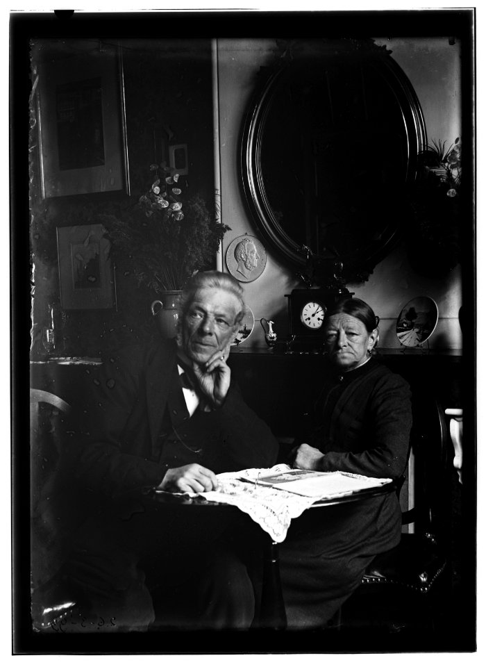 Olie Jzn, Jacob (1834-1905) met zijn zuster Christina (Stijntje) Olie Jacob Olie (max res)