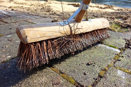 Broomstick wood sweep