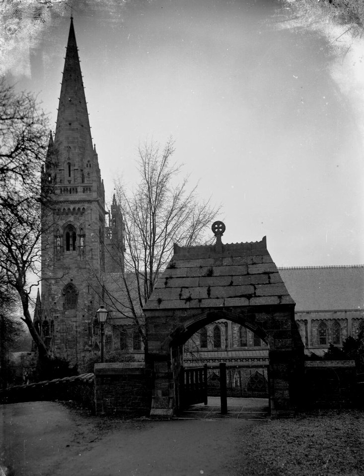 Old Castle, Llantrisant (4641503)