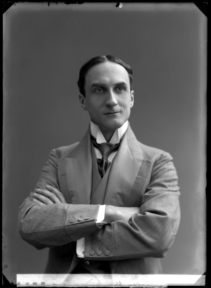 Olof Winnerstrand in Jack Straw at Vasateatern 1909 - SMV - NV127