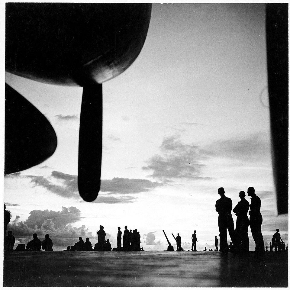 On board USS Saratoga (CV-3) at dawn as ship moves in for strike against Rabaul. - NARA - 520894