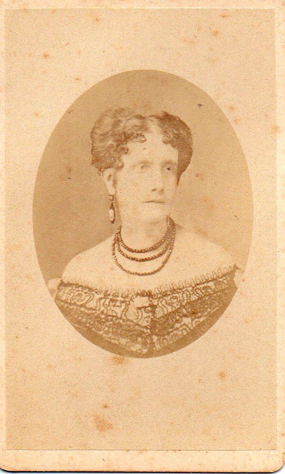 Old photo, Naples ca. 1860 - Photo of a Lady by Arena, Napoli