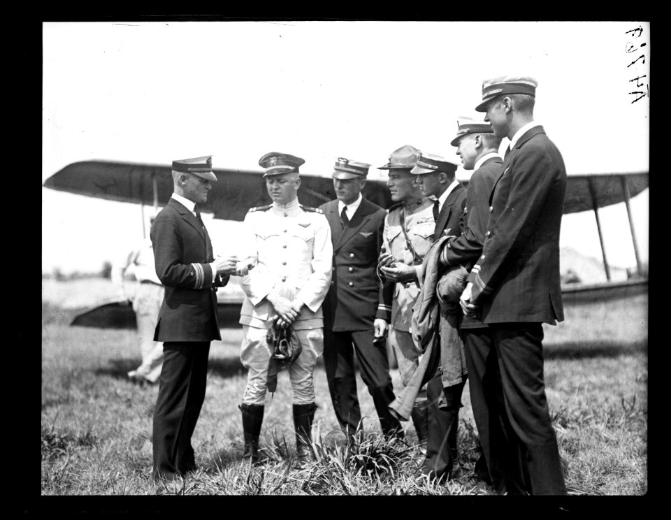 On airfield LCCN2016891643