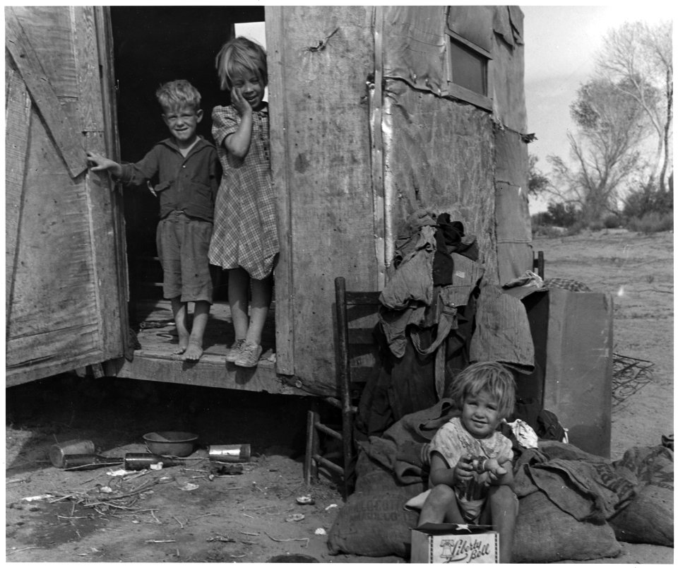 On Arizona Highway 87, south of Chandler. Maricopa County, Arizona. Children in a democracy. A migra . . . - NARA - 522526