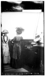 On bridge of Kaiserin Aug. Vic. Ethel Roosevelt LCCN2014688581