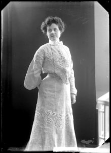 Olga Andersson, actor, portrait 1904 - SMV - NA070
