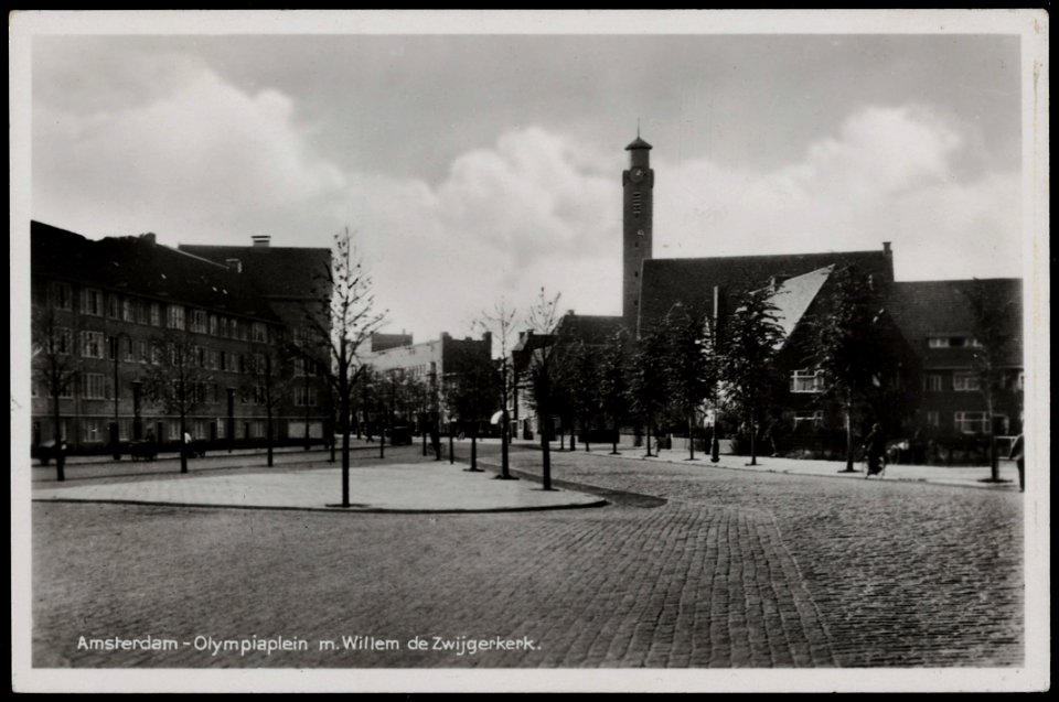 Olympiaplein, rechts Willem de Zwijgerkerk, Afb PRKBB00132000004