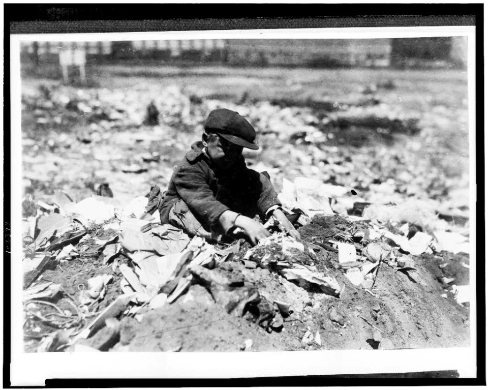 On the Pleasant Street Dump. LOC cph.3c02397