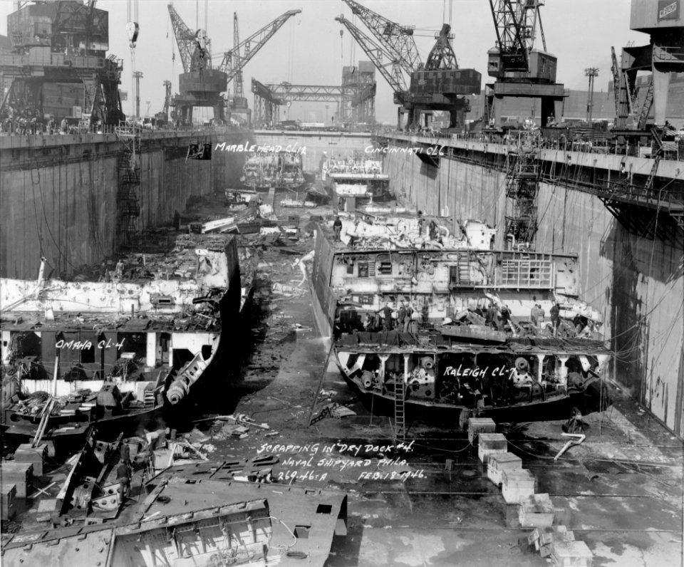 Omaha-class cruisers being scrapped at the Philadelphia Naval Shipyard, 8 February 1946 (HAER PA,51-PHILA,709D-21)