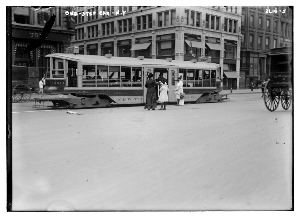 One-step car, N.Y. LCCN2014699925