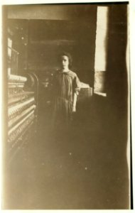 One of the young girls I found working in the Ampskeog Mfg. Co., Manchester, N.H. May 25, 1909. LOC nclc.01778