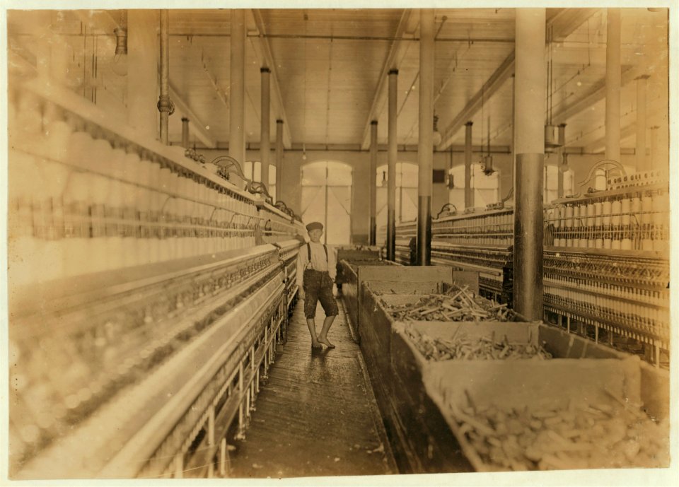 One of the youngsters working in Lancaster Cotton Mills. S.C. LOC nclc.05380