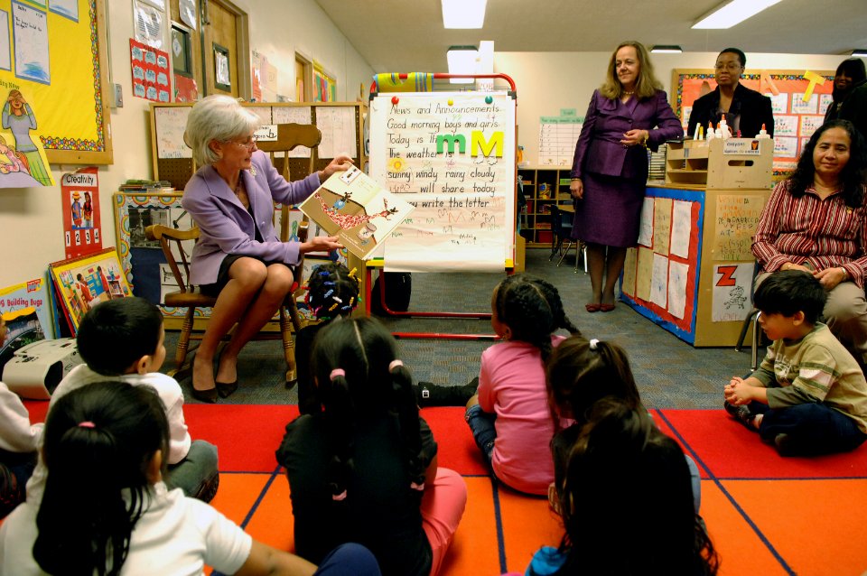 On Thursday, February 17, HHS Secretary Kathleen Sebelius visited the Judy Hoyer Early Learning Center at Cool Springs Elementary School in Adelphi, Maryland