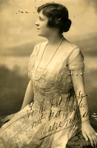 Opera singer Mabel Garrison (SAYRE 2)