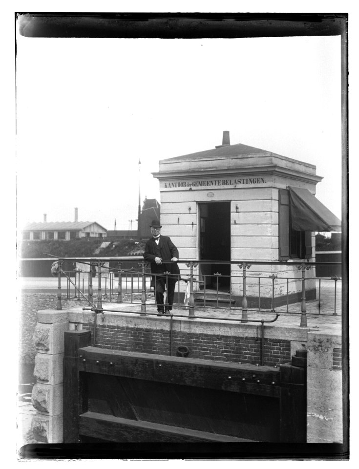 Oosterdokskade, foto 1 Jacob Olie (max res)