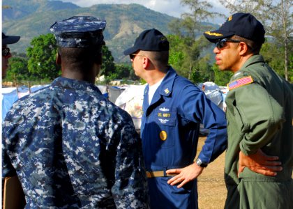 Operation Unified Response 100130-N-NL541-094