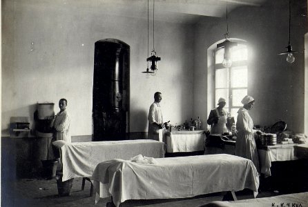 Operationszimmer, Objekt 18 (BildID 15694930)