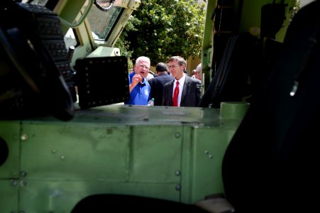 ONR 70th Anniversary Ceremony and Technology Innovation Display 160624-N-PO203-470