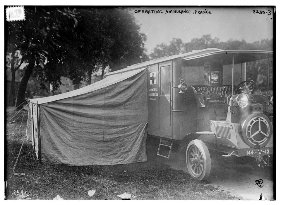 Operating Ambulance, France LCCN2014697649