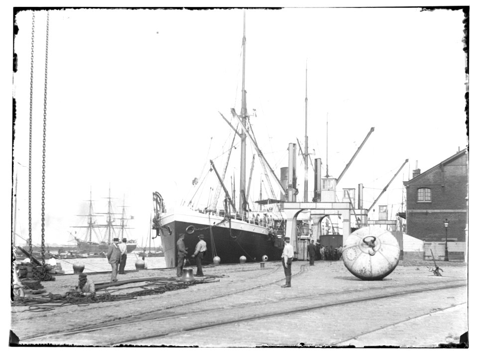 Oostelijke Handelskade, foto 18 Jacob Olie (max res)