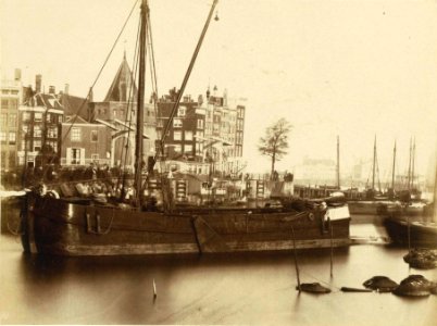 Oosterhuis Open havenfront 1860 photo