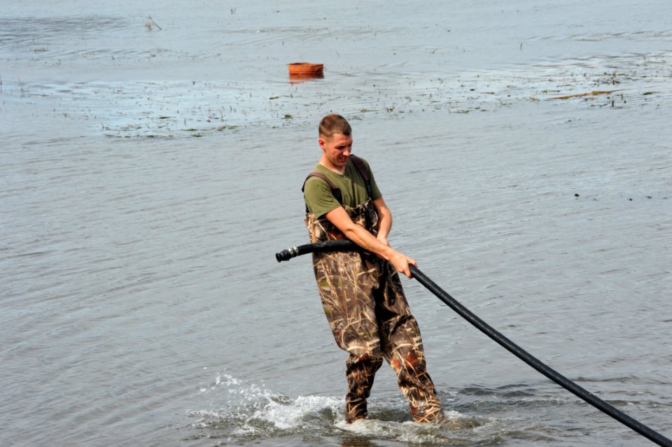 Operation Damayan 131121-N-OV358-034
