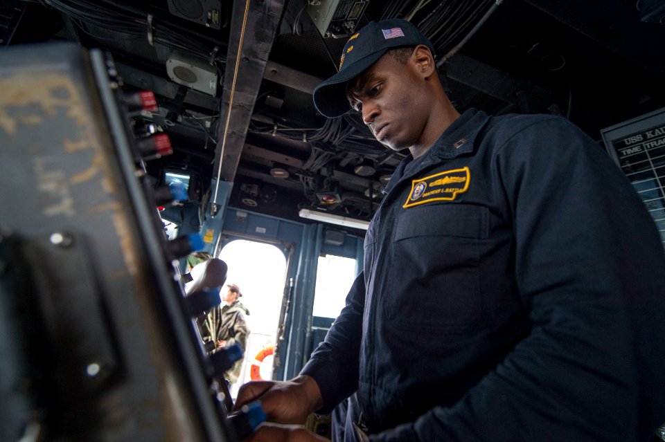 Operation Martillo 150523-N-IG780-025