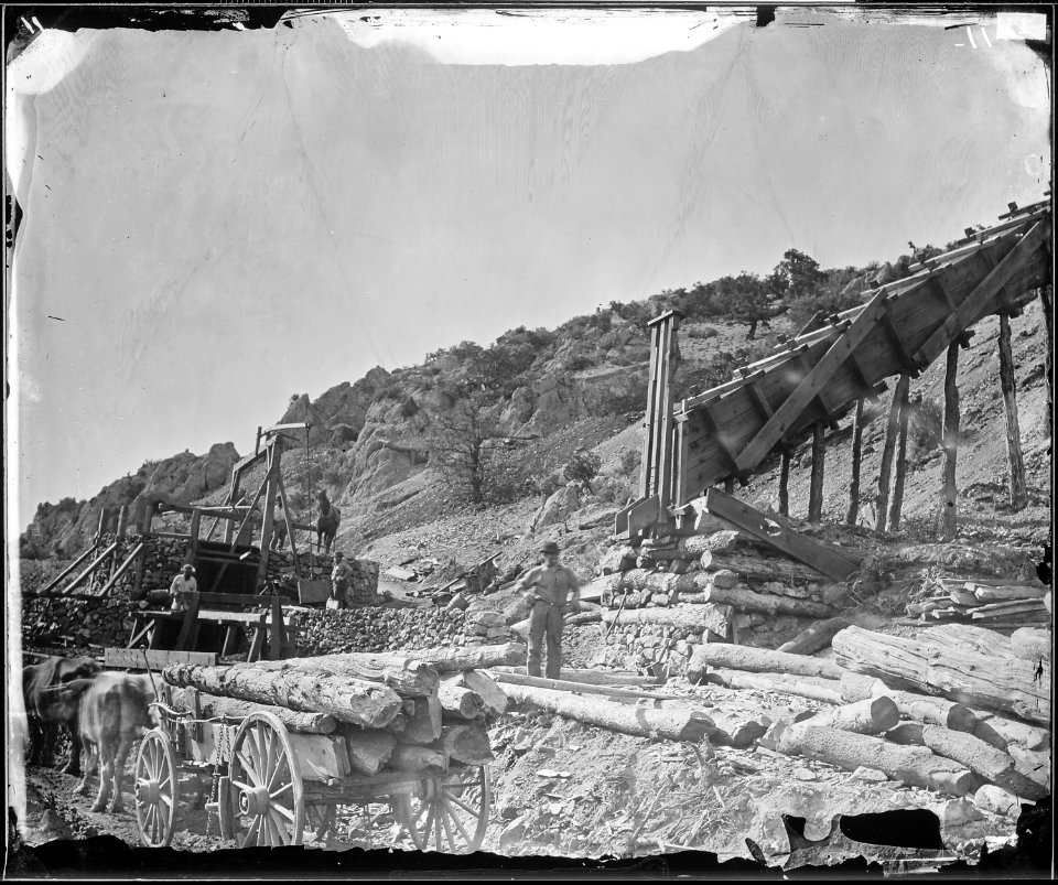 ORE SHUTES EUREKA, NEVADA - NARA - 524115