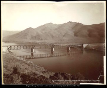 Oregon Short Line Bridge over Snake River, near Huntington, C.R. Savage, Photo.