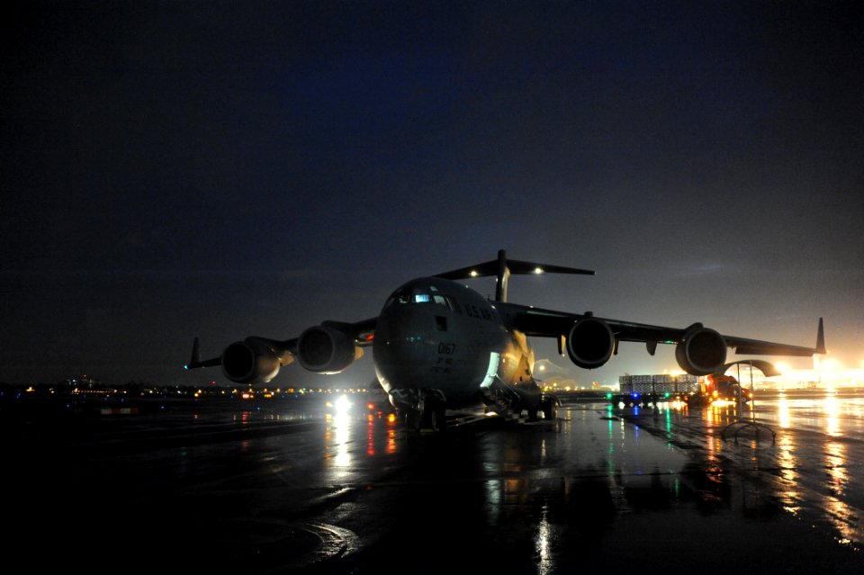 Operation Damayan, Typhoon Haiyan-Yolanda relief 131123-N-OV358-056