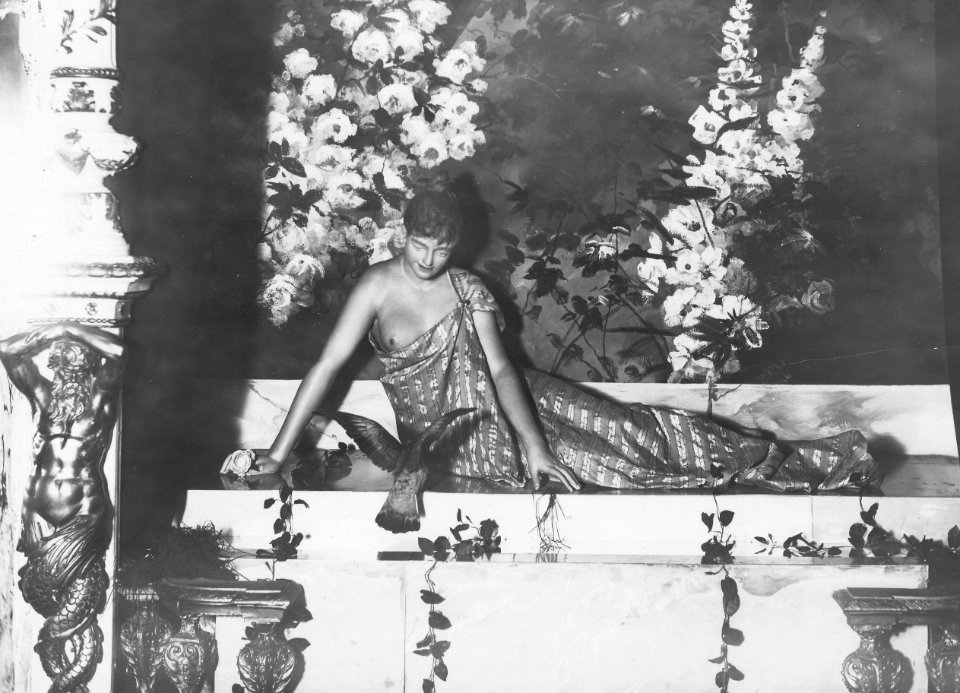 Orientaliska irrgång-salongen (Nya Panoptikon), Hamngatan 1894d