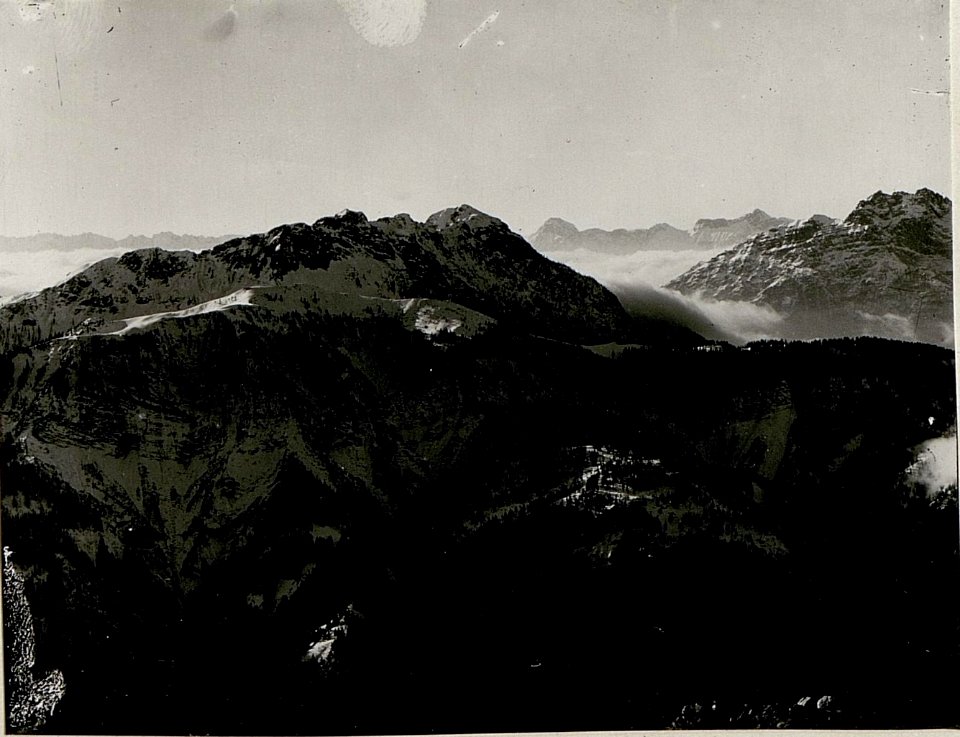 Orientierungspanorama vom Wischberg aus am 26.-I. 1916. III. Teilbild (BildID 15518544)
