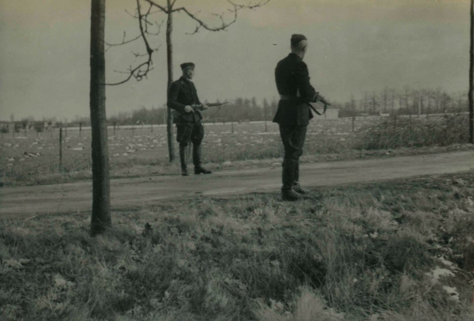 Opleiding Landwacht - Fotodienst der NSB - NIOD - 156303