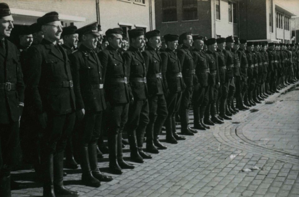 Opleiding Landwacht - Fotodienst der NSB - NIOD - 156307