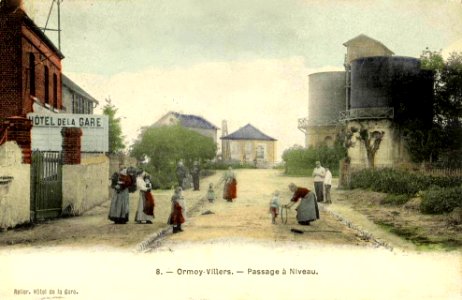 Ormoy-Villers (60), les châteaux d'eau