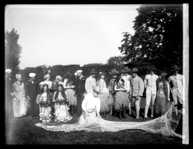 Pageant, Vets of Foreign Wars, a scene in Samoan islands LCCN2016852253