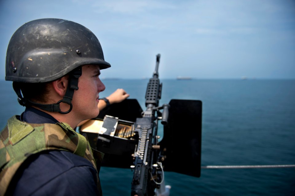 Operation Martillo 140521-N-AG657-023