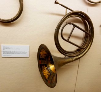 Orchestral horn, made by Kammerling, Paris, France, c. 1830, brass - Casadesus Collection of Historic Musical Instruments - Boston Symphony Orchestra - 20180113 192411 photo