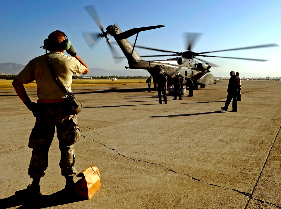 Operation Unified Response 100202-N-DU164-010