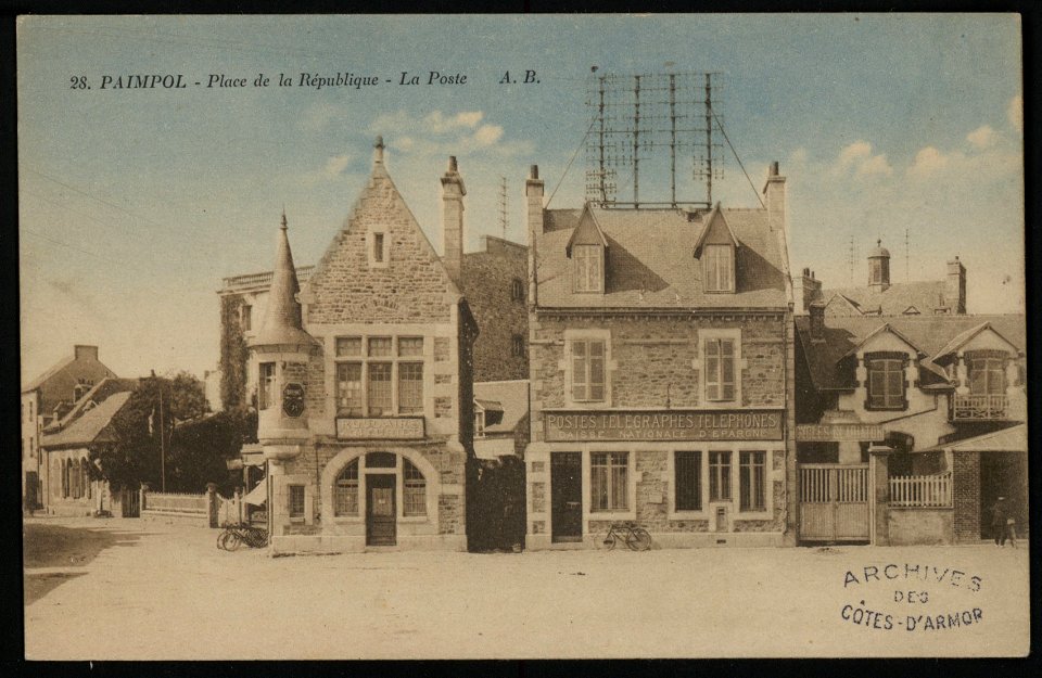 Paimpol - Place de la République La Poste - AD22 - 16FI2657