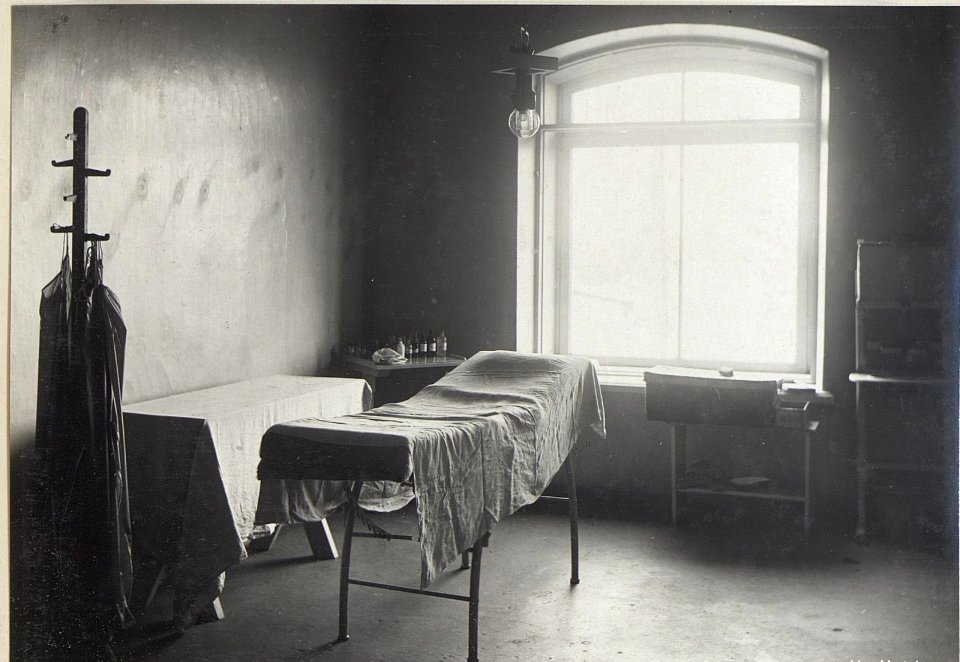 Operationszimmer (BildID 15695000)