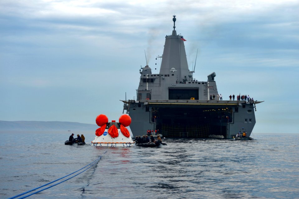 Orion Program 140803-N-FO359-427