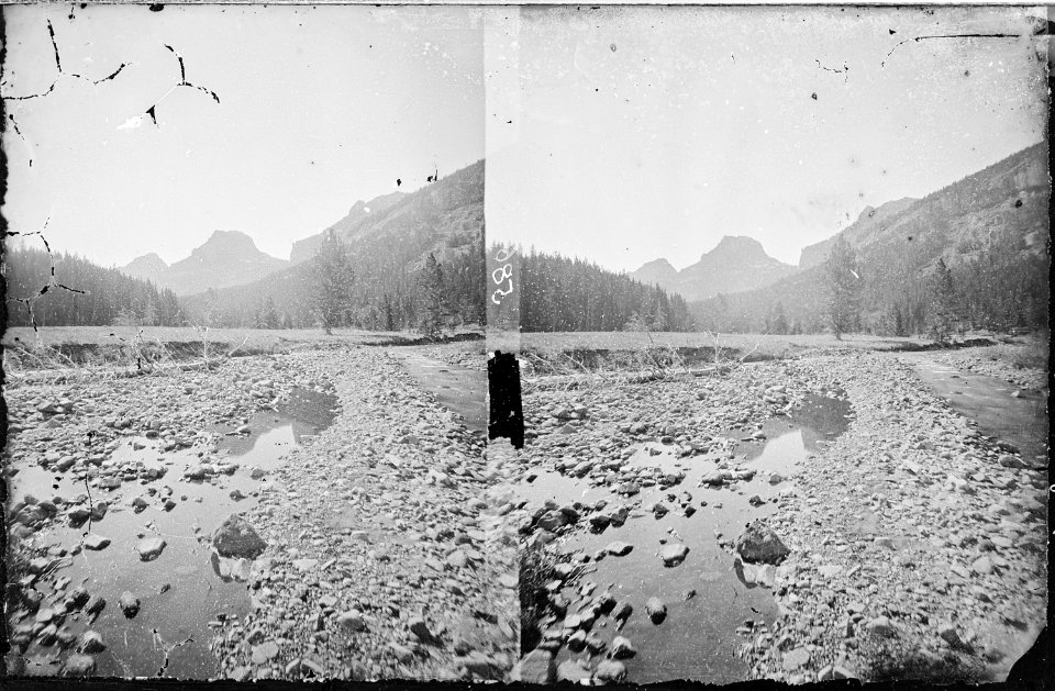 Palace Butte, Middle Creek. Gallatin County, Montana - NARA - 517471