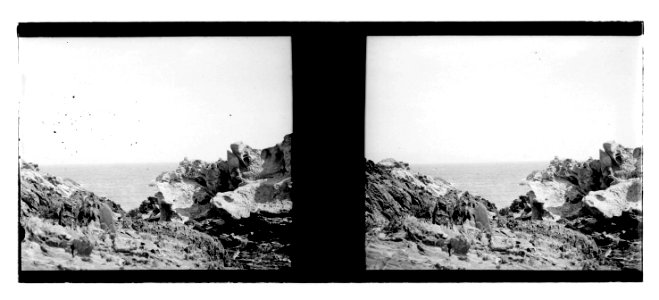 Paisatge costaner, probablement de la Costa Brava (Vdr-25 18)