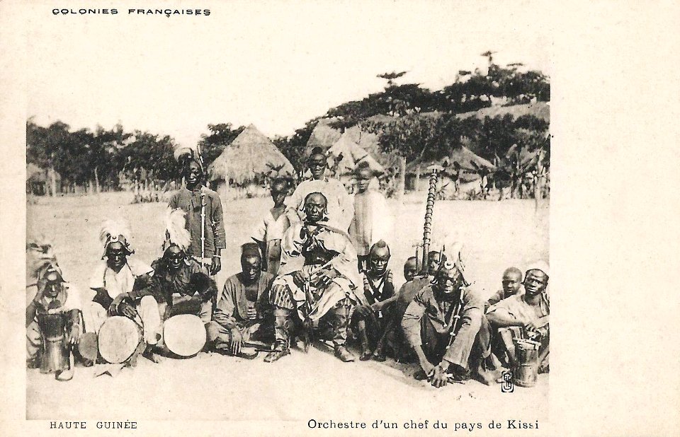 Orchestre d'un chef du pays de Kissi (Guinée)