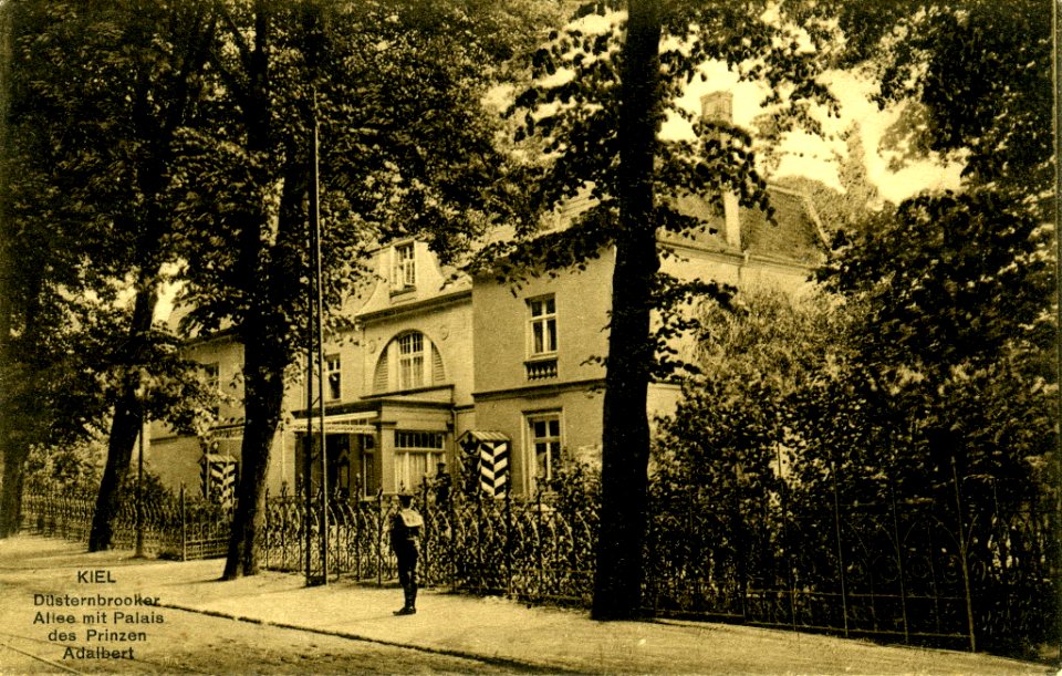 Palais des Prinzen Adalbert (Prinzenhaus) im Düsternbrooker Weg 32-34 (Kiel 73.876)